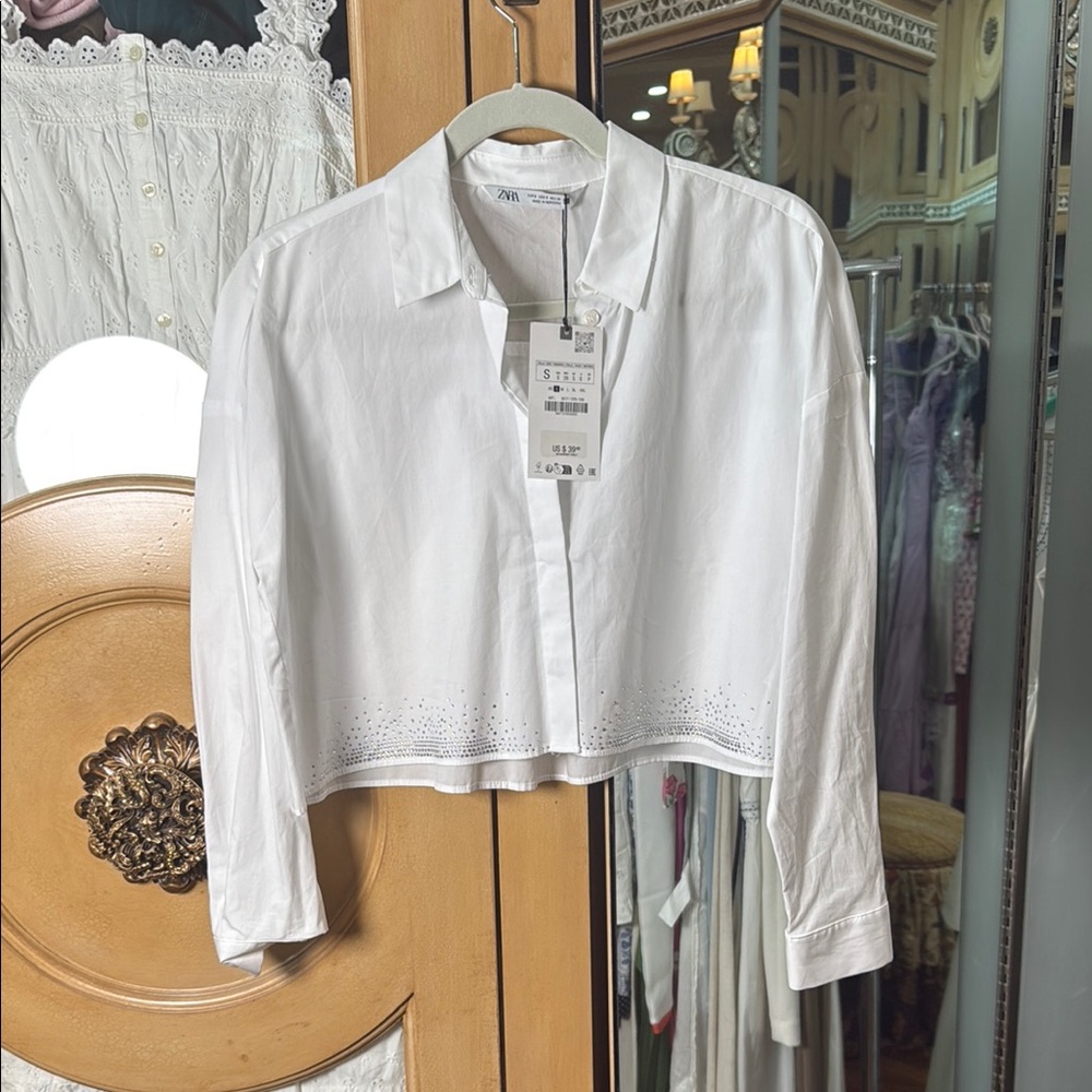 Zara NWT Jeweled White Cropped Blouse